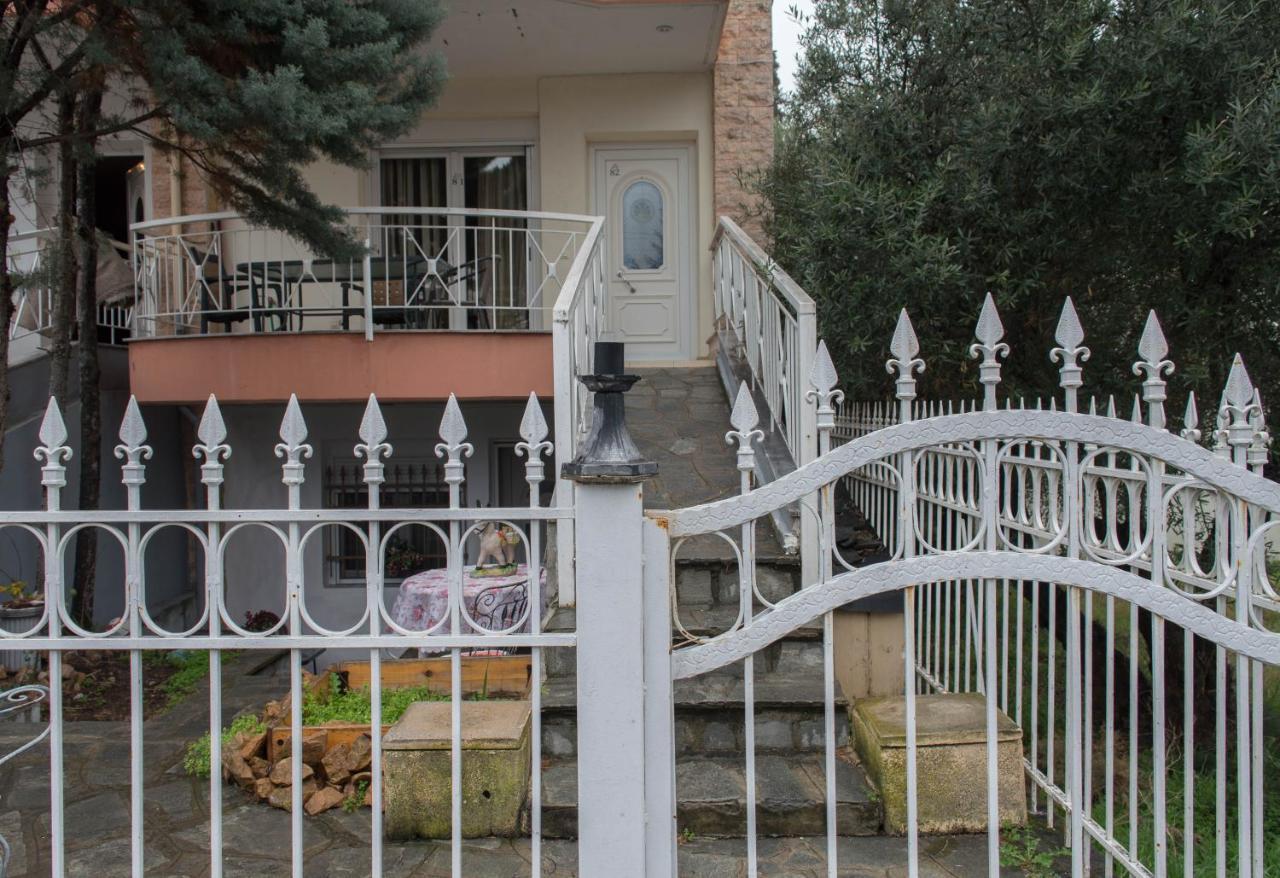 Roses Apartments Nea Michaniona Exterior photo