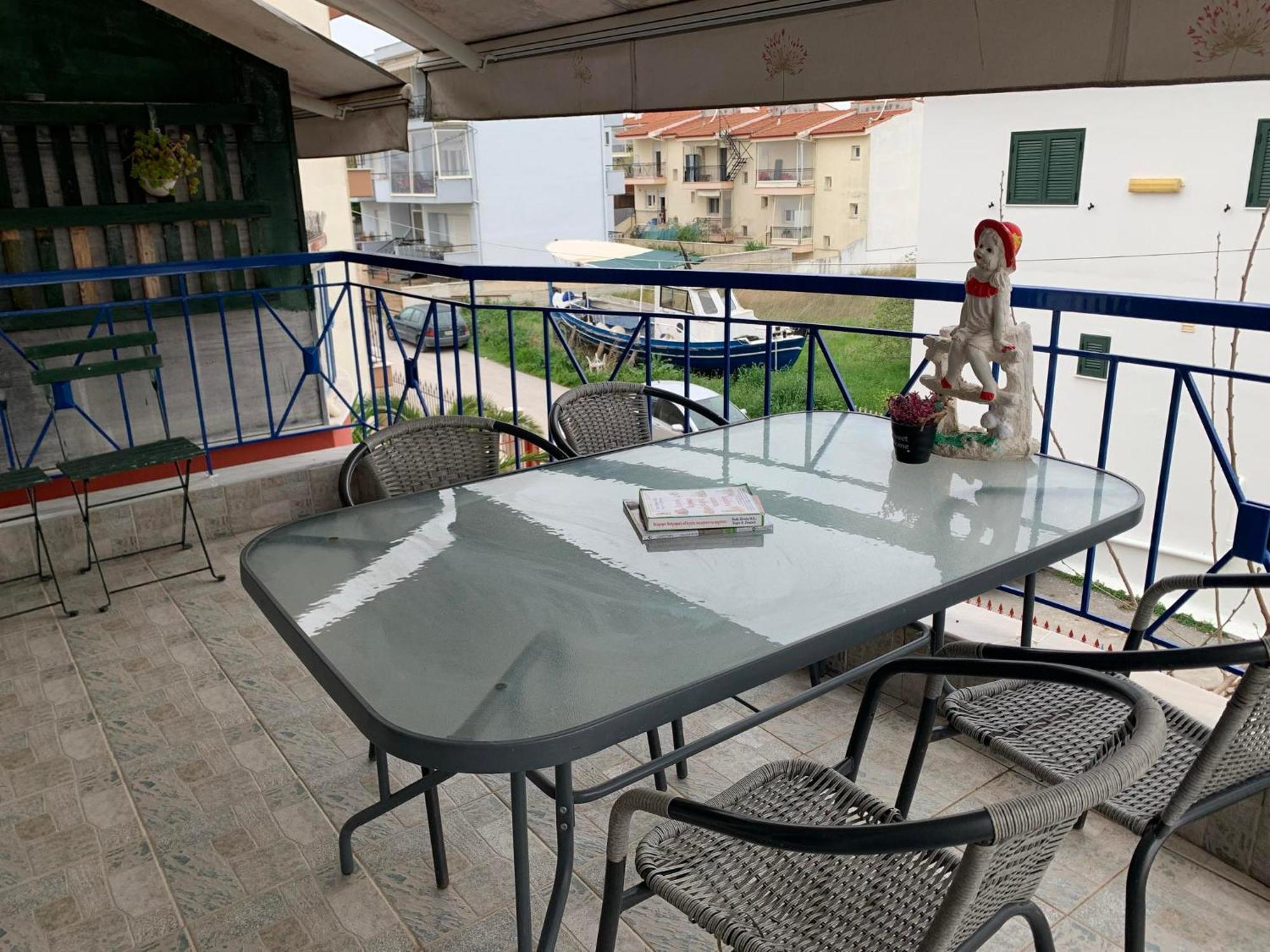 Roses Apartments Nea Michaniona Exterior photo